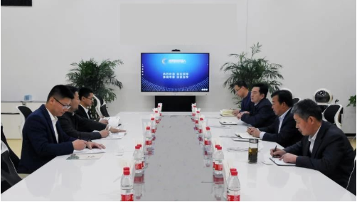 陪同政府園區(qū)對(duì)接考察高科技智能制造投資選址項(xiàng)目，高精尖項(xiàng)目獲得政府認(rèn)可